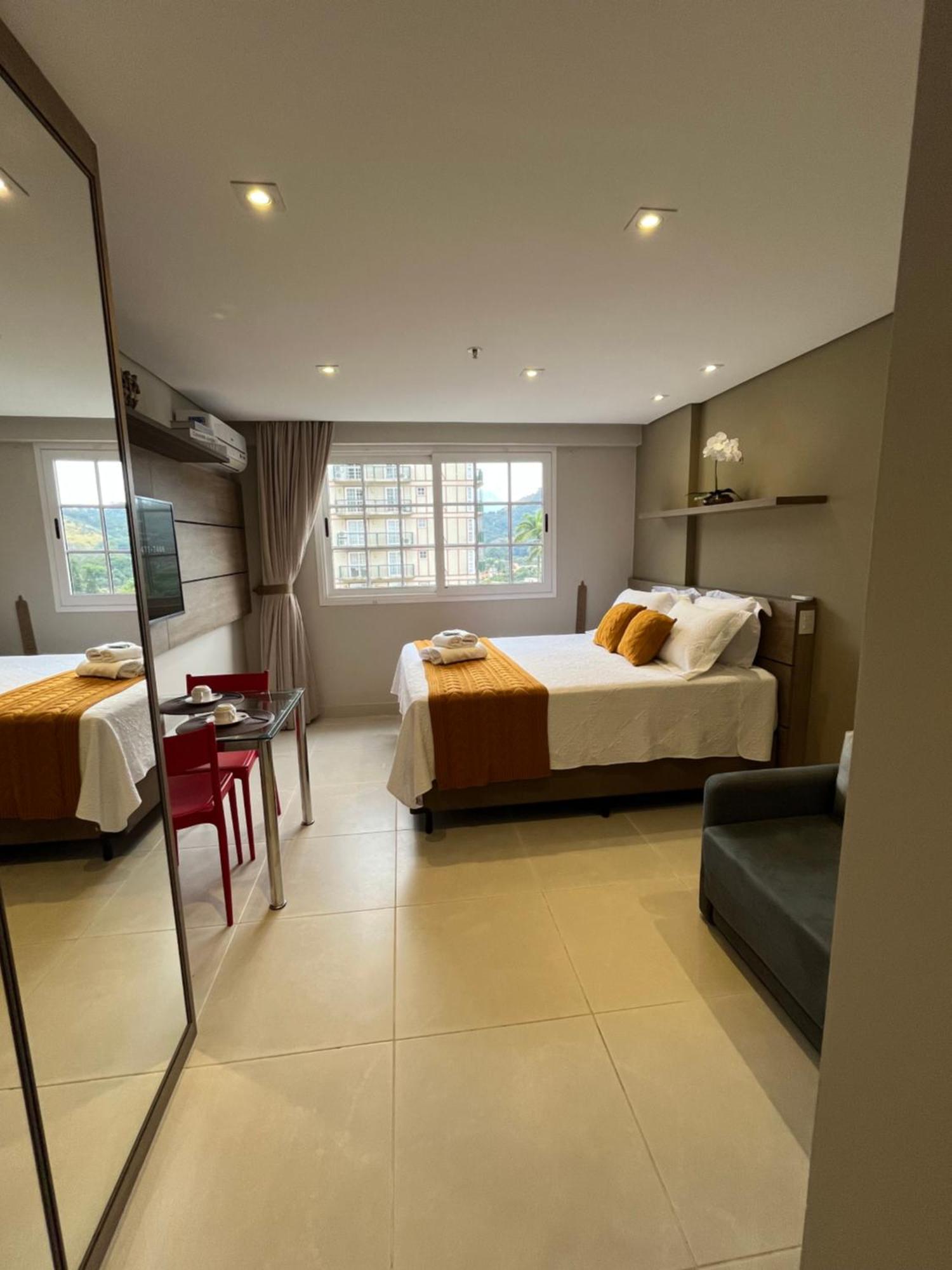 Estudios Em Itaipava - Granja Brasil - Conforto E Lazer Petrópolis Exteriör bild